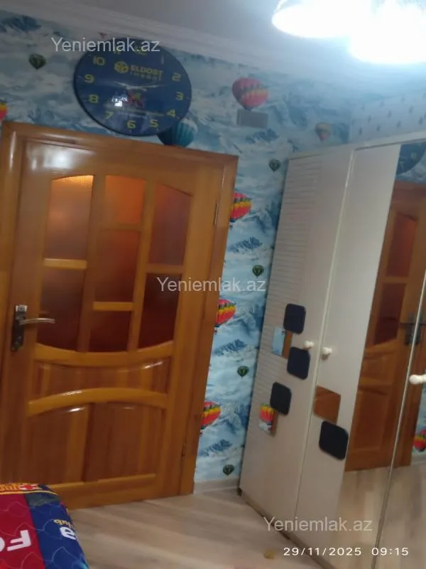 Satılır 3 otaqlı köhnə tikili 90 m²