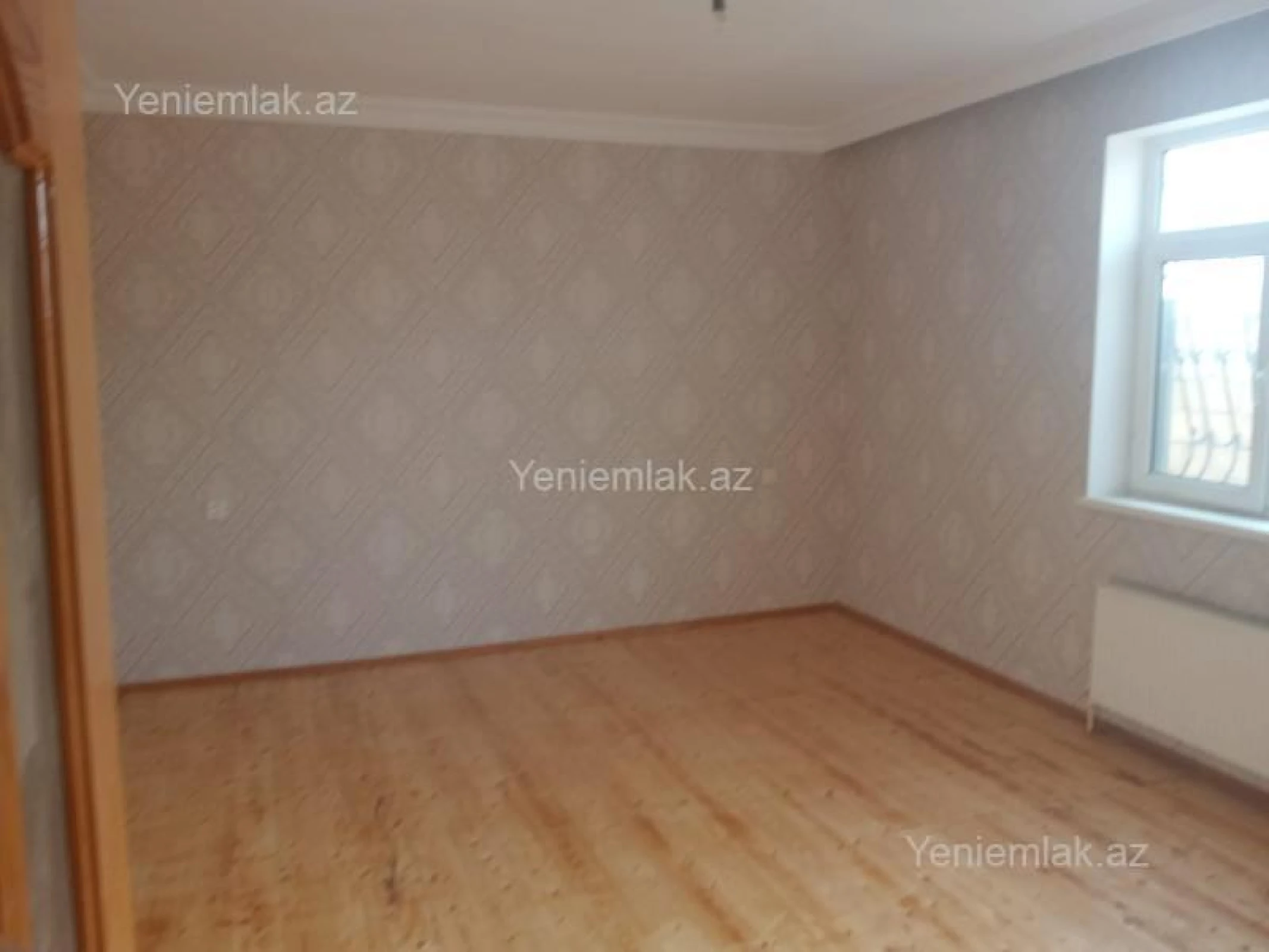 Satılır 4 otaqlı həyət evi 160 m²