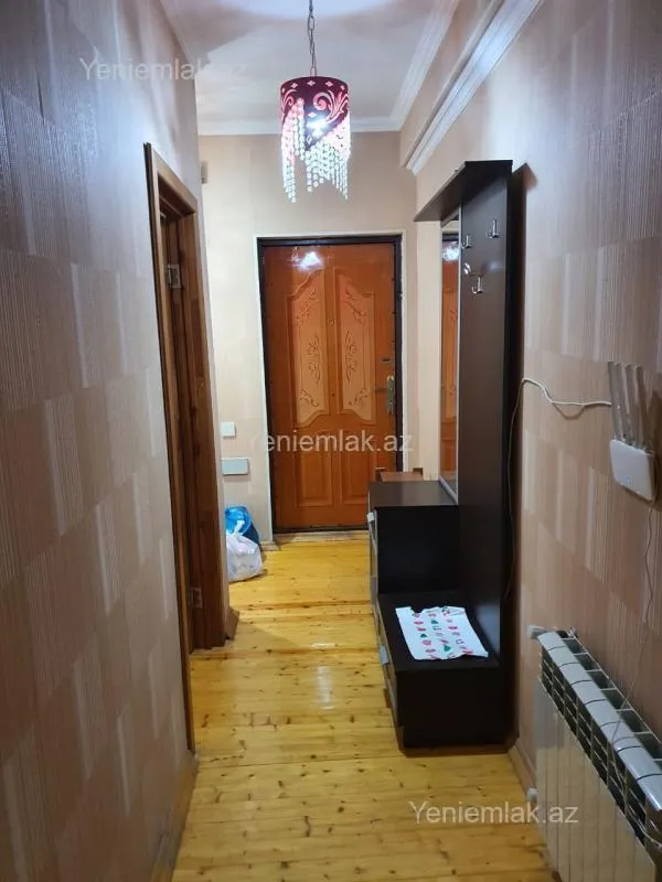 Satılır 3 otaqlı yeni tikili 83 m²