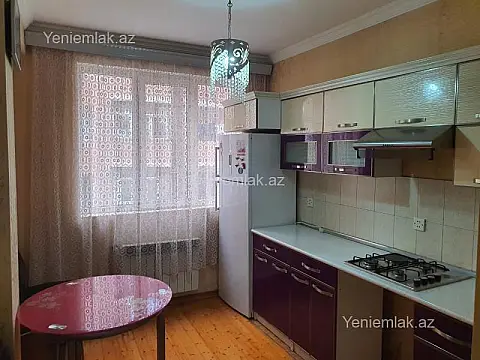 Satılır 3 otaqlı yeni tikili 83 m²