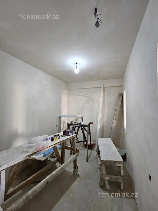 Satılır 3 otaqlı yeni tikili 95 m²