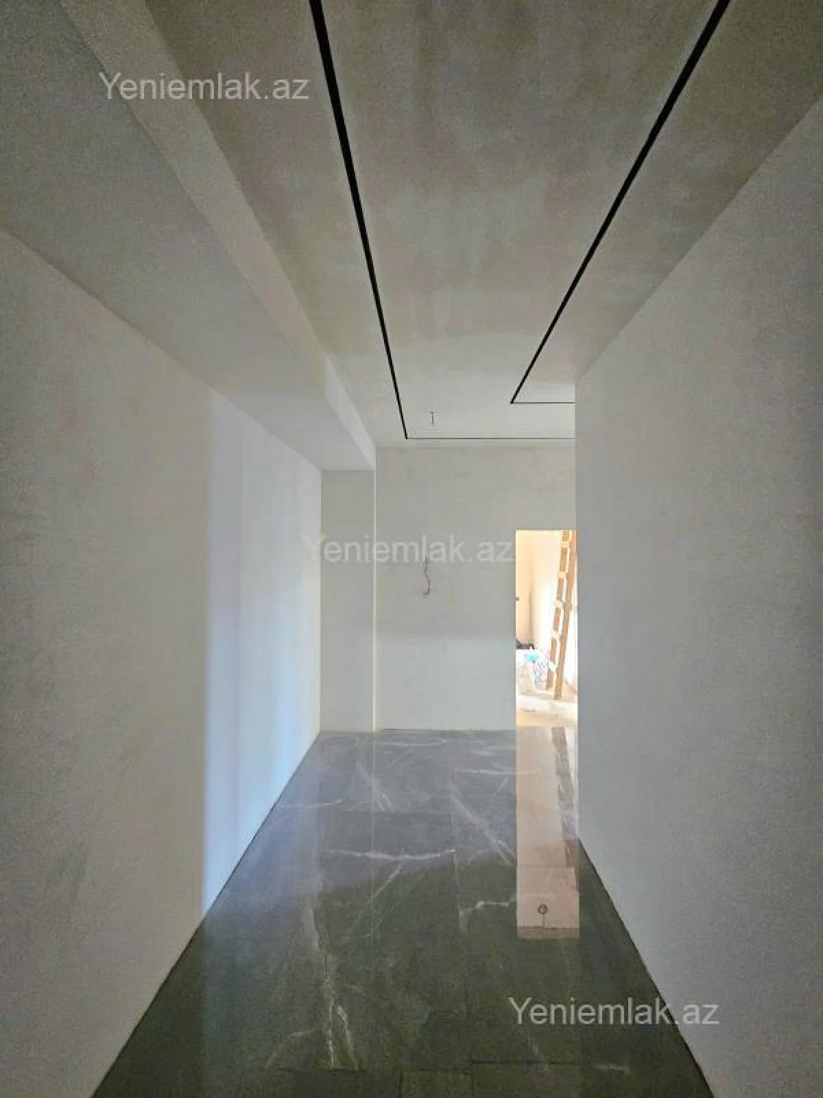 Satılır 3 otaqlı yeni tikili 95 m²