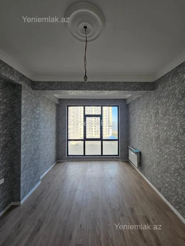 Satılır 2 otaqlı yeni tikili 75 m²