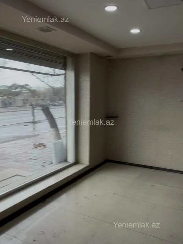 Satılır 3 otaqlı obyekt 125 m²