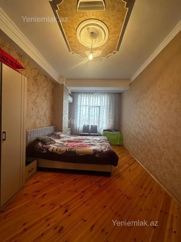 Satılır 2 otaqlı yeni tikili 60 m²