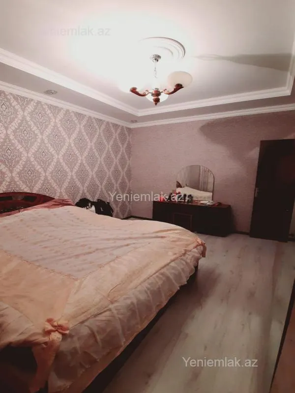 Satılır 2 otaqlı köhnə tikili 55 m²