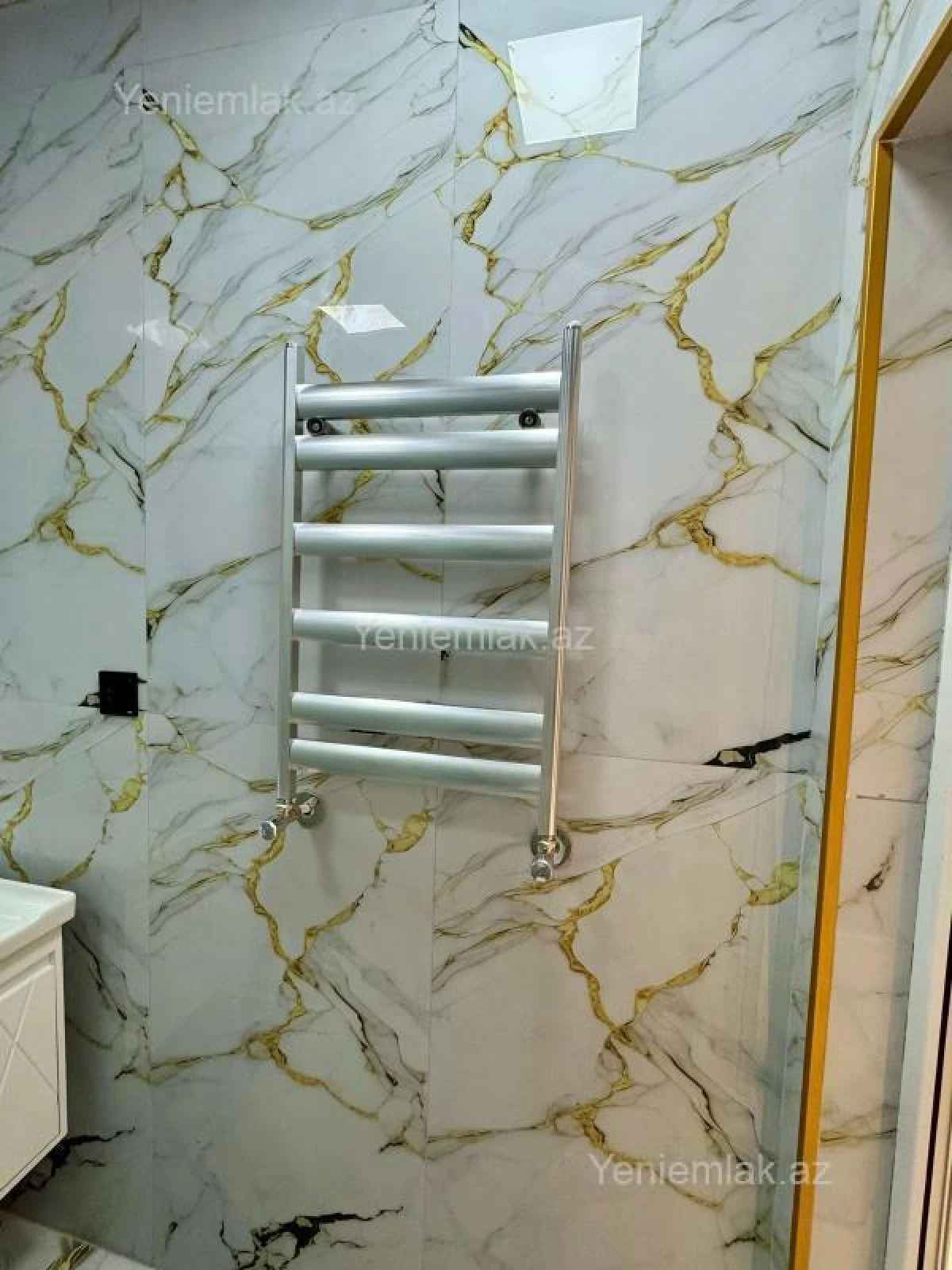 Satılır 1 otaqlı yeni tikili 61 m²