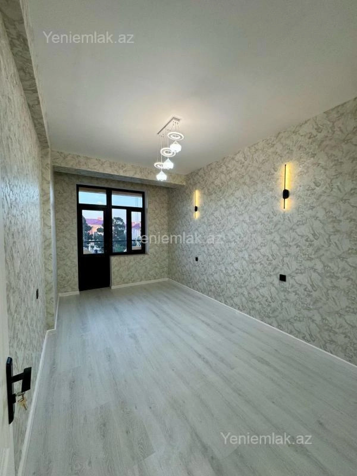 Satılır 1 otaqlı yeni tikili 61 m²