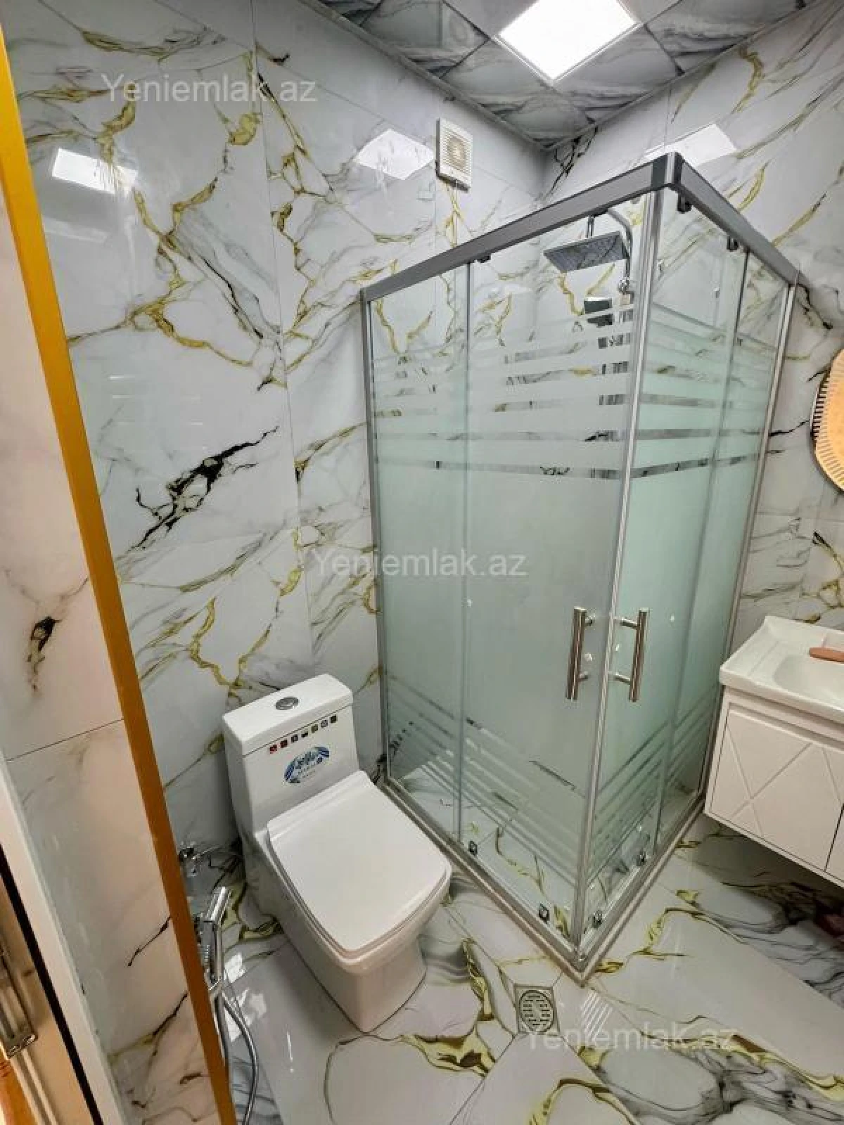 Satılır 1 otaqlı yeni tikili 61 m²