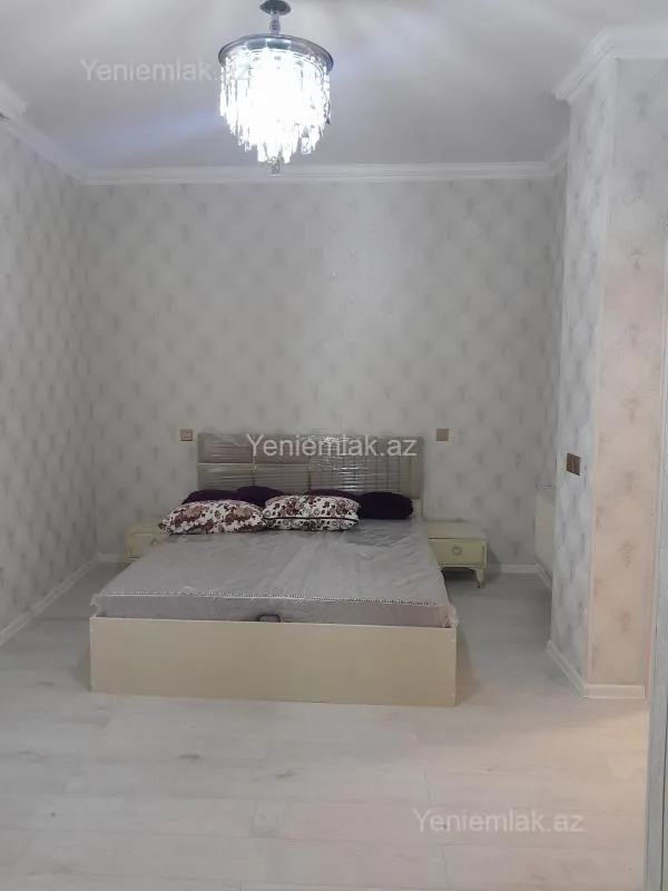 Satılır 2 otaqlı həyət evi 75 m²