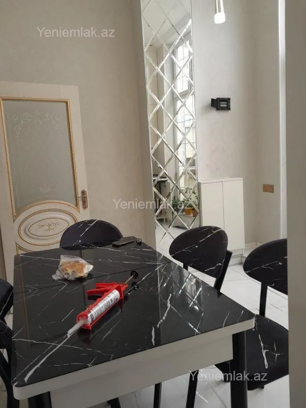 Satılır 2 otaqlı həyət evi 75 m²