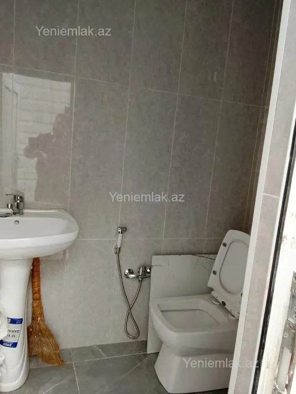 Satılır 2 otaqlı həyət evi 75 m²