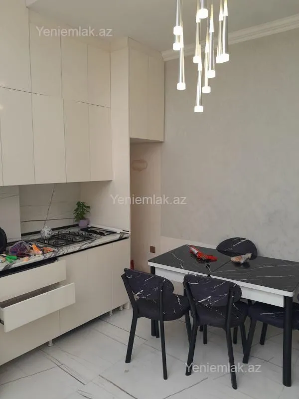 Satılır 2 otaqlı həyət evi 75 m²
