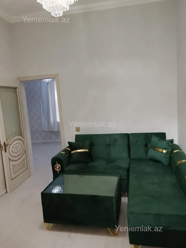Satılır 2 otaqlı həyət evi 75 m²