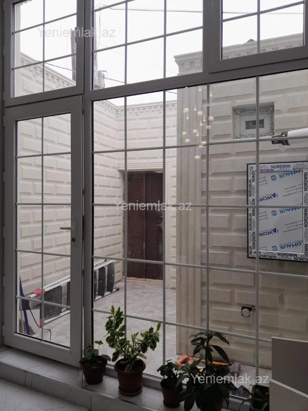 Satılır 2 otaqlı həyət evi 75 m²