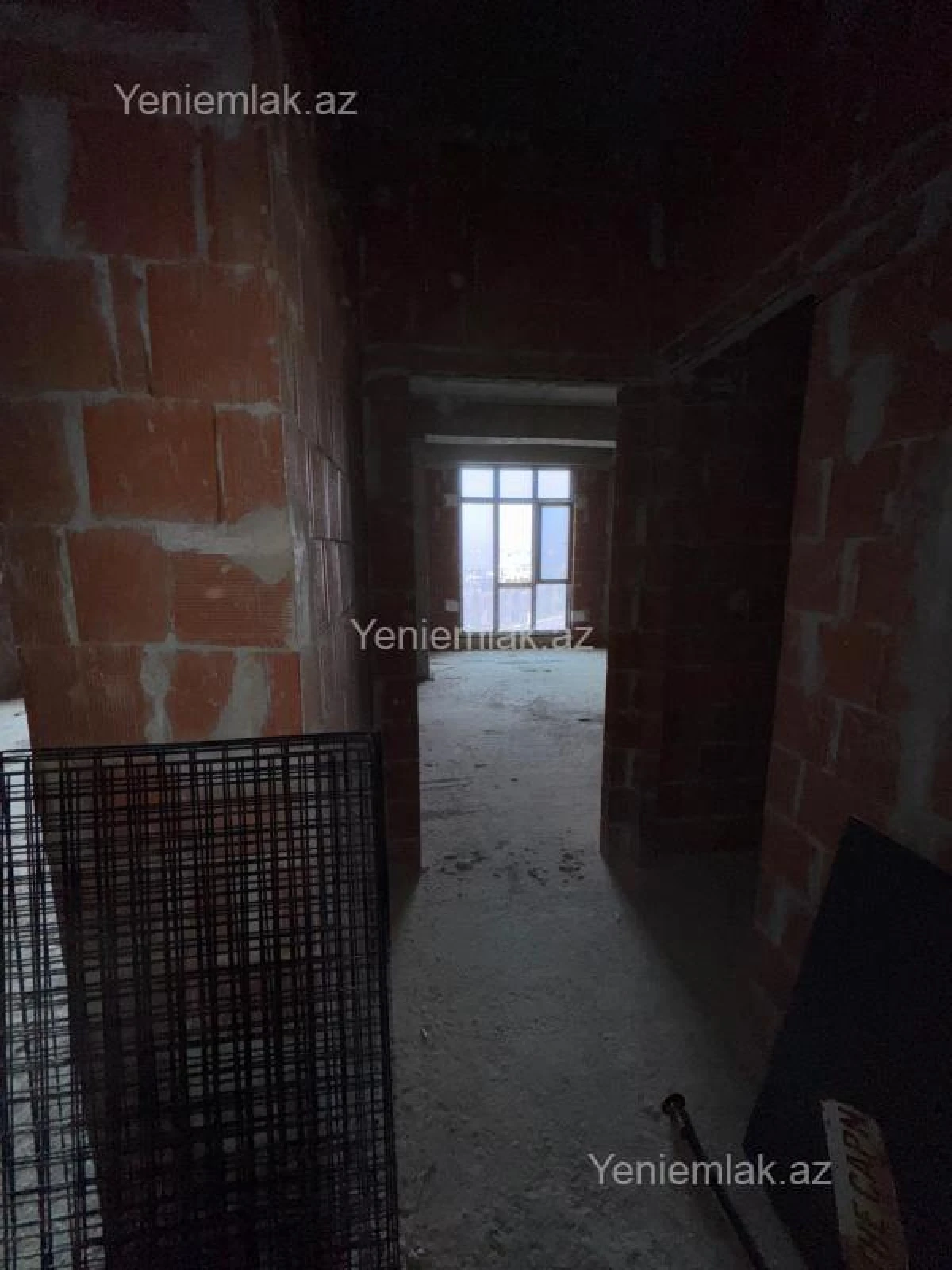 Satılır 2 otaqlı yeni tikili 93 m²