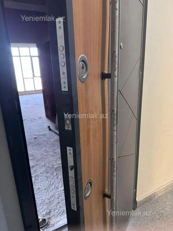 Satılır 2 otaqlı yeni tikili 93 m²