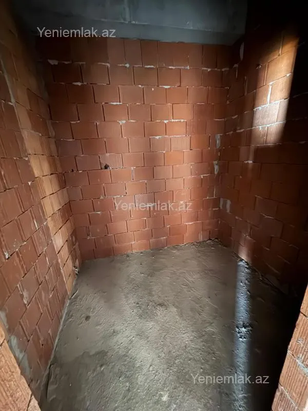 Satılır 2 otaqlı yeni tikili 93 m²