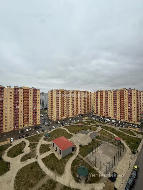 Satılır 2 otaqlı yeni tikili 72 m²