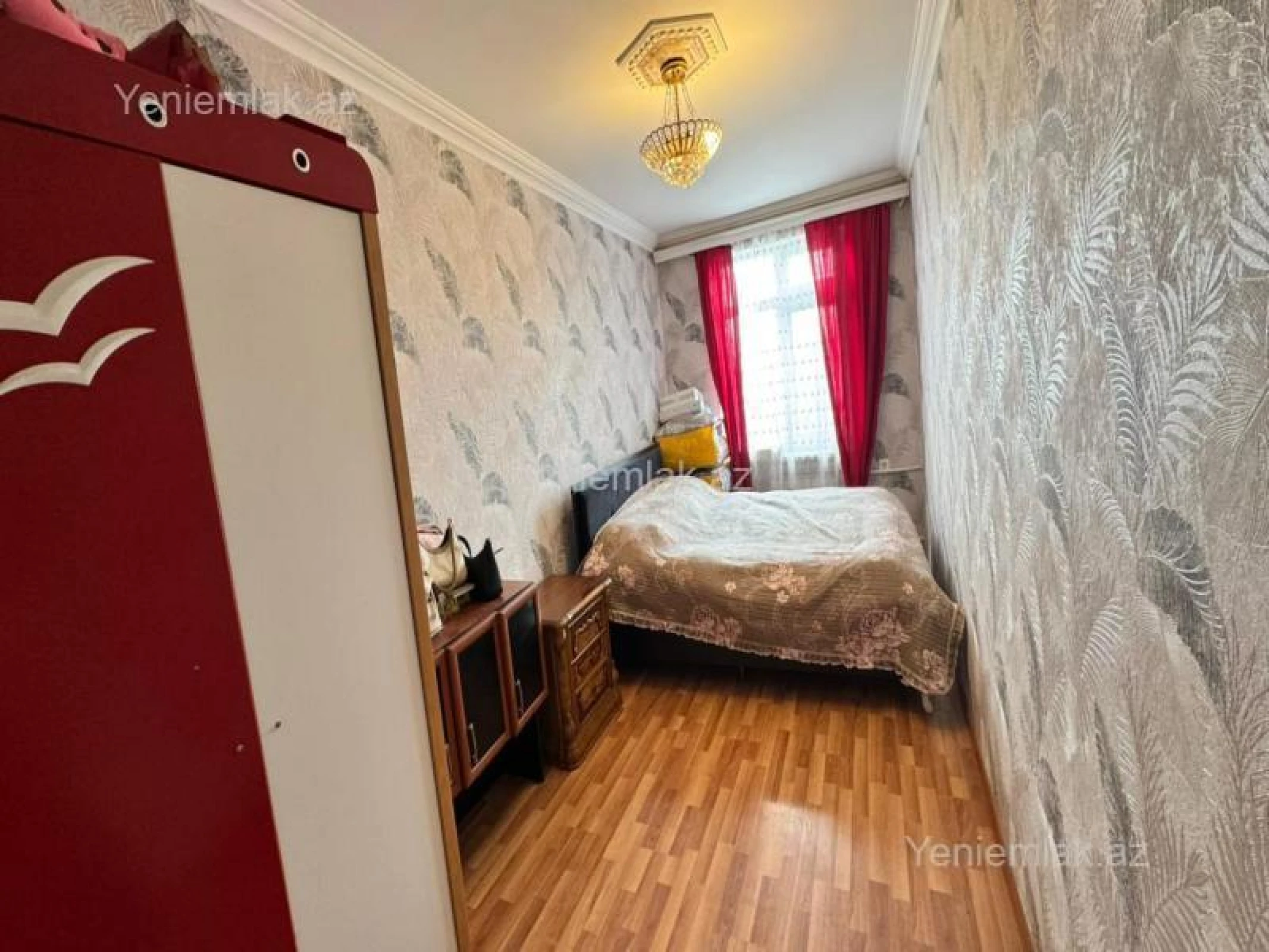 Satılır 3 otaqlı köhnə tikili 60 m²