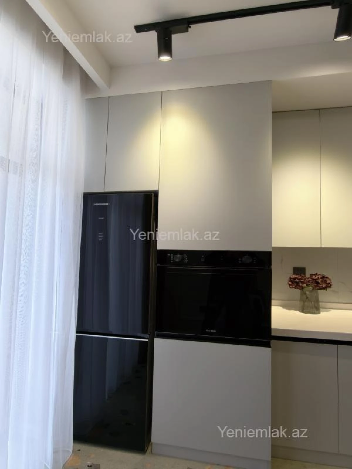 Satılır 2 otaqlı yeni tikili 68 m²