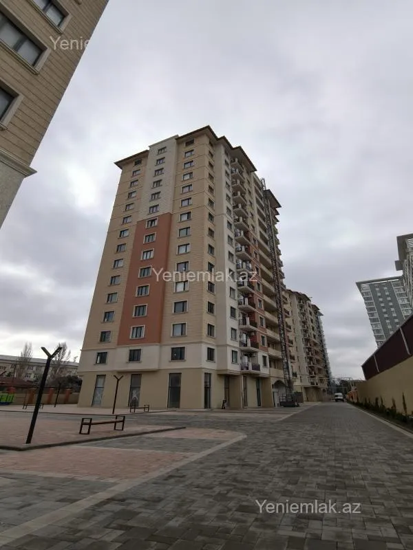 Satılır 2 otaqlı yeni tikili 68 m²