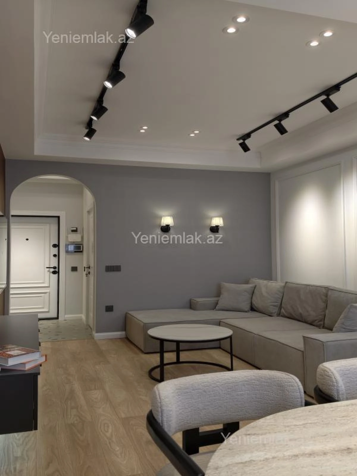 Satılır 2 otaqlı yeni tikili 68 m²