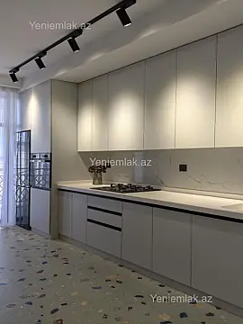 Satılır 2 otaqlı yeni tikili 68 m²