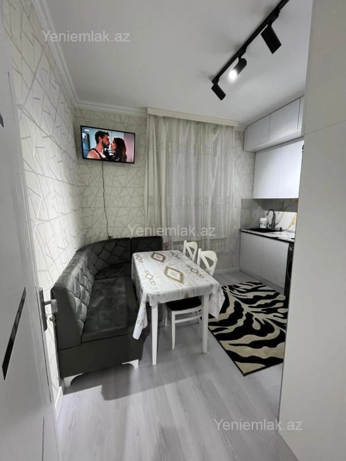 Satılır 3 otaqlı həyət evi 80 m²