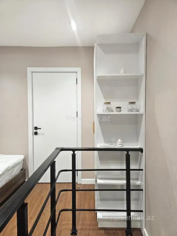 Satılır 2 otaqlı köhnə tikili 45 m²