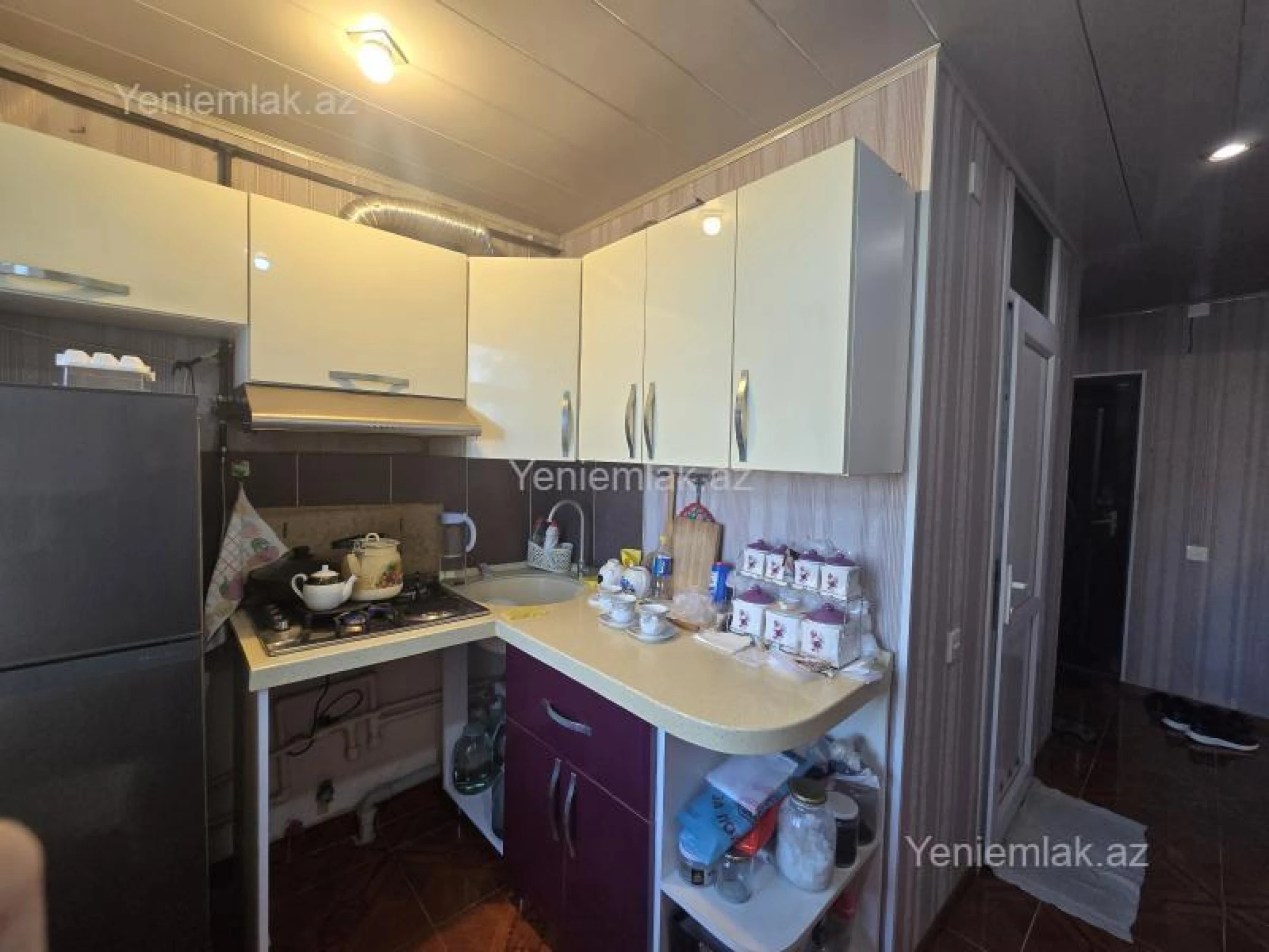 Satılır 2 otaqlı köhnə tikili 47 m²