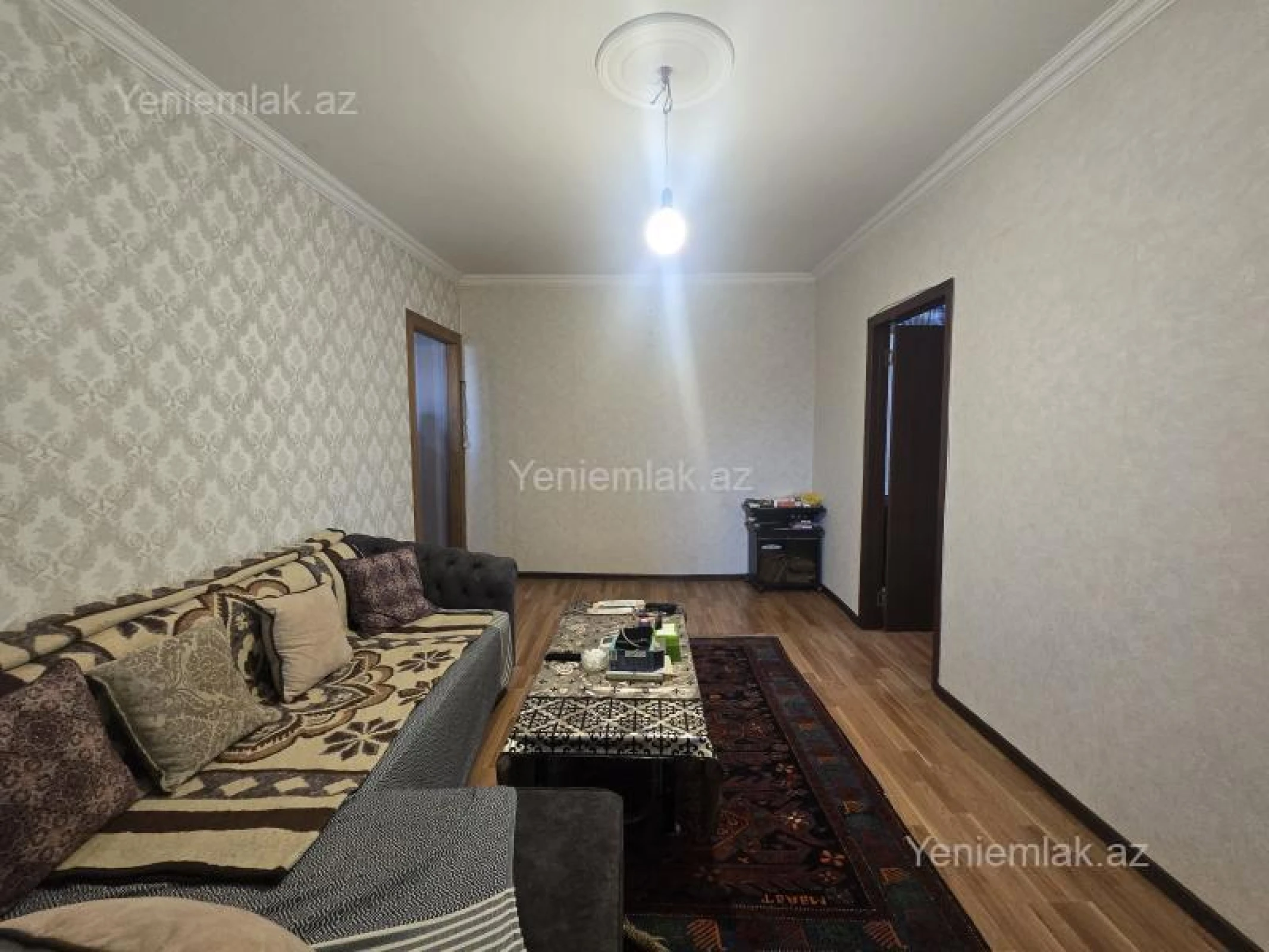 Satılır 2 otaqlı köhnə tikili 47 m²