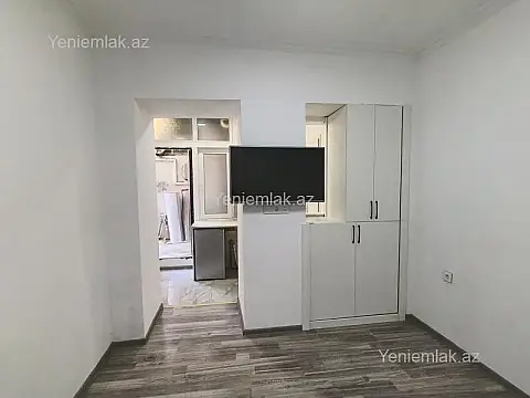 Satılır 1 otaqlı köhnə tikili 17 m²