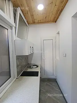 Satılır 1 otaqlı köhnə tikili 17 m²