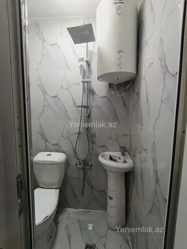 Satılır 1 otaqlı köhnə tikili 17 m²