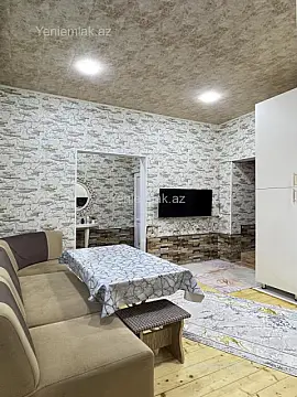 Satılır 4 otaqlı həyət evi 160 m²