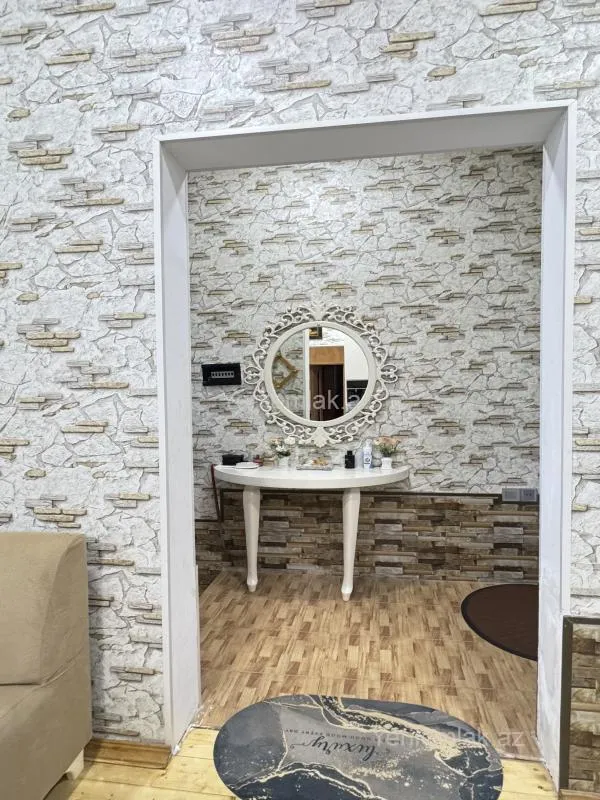 Satılır 4 otaqlı həyət evi 160 m²