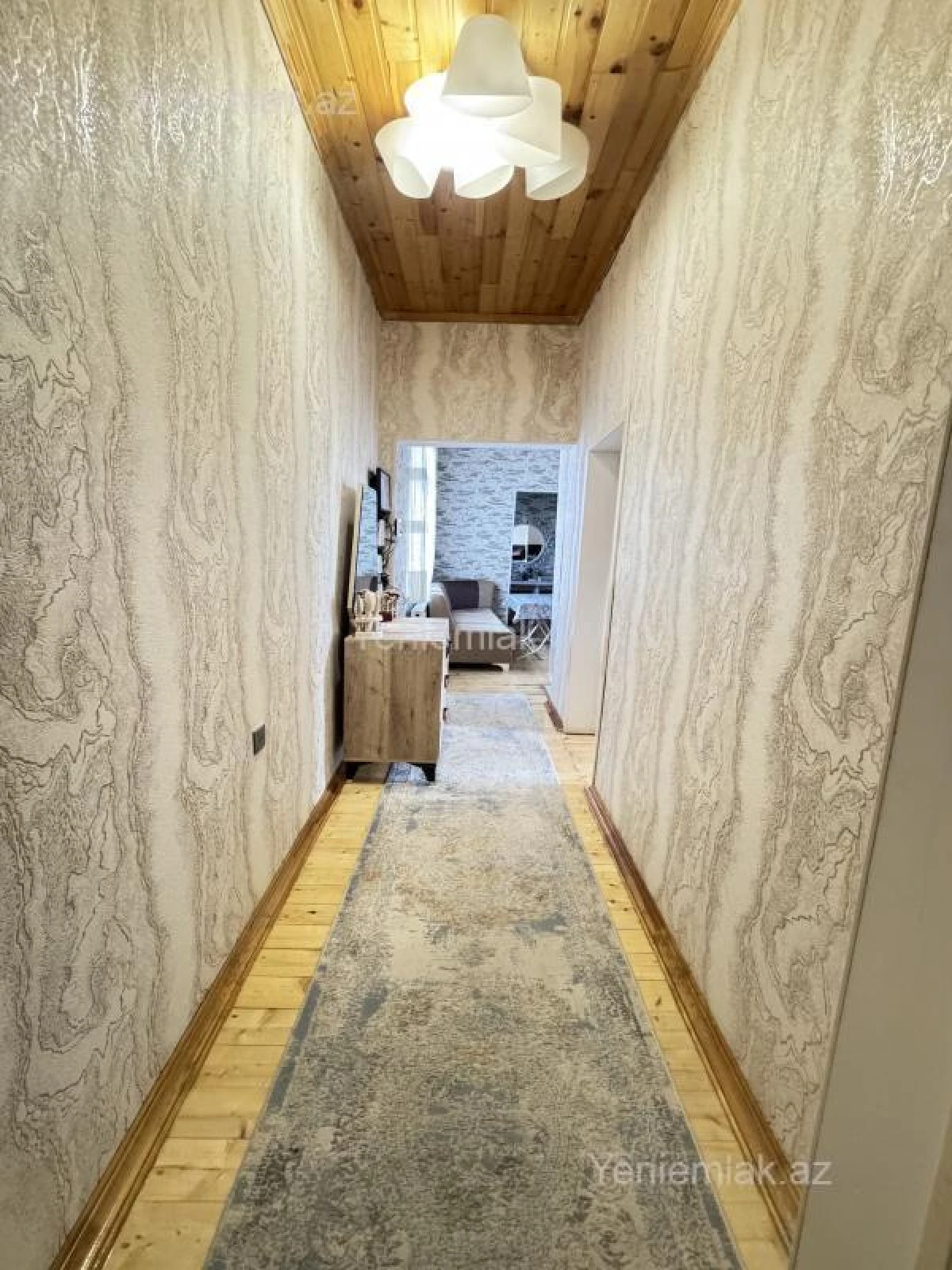 Satılır 4 otaqlı həyət evi 160 m²