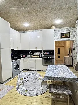 Satılır 4 otaqlı həyət evi 160 m²