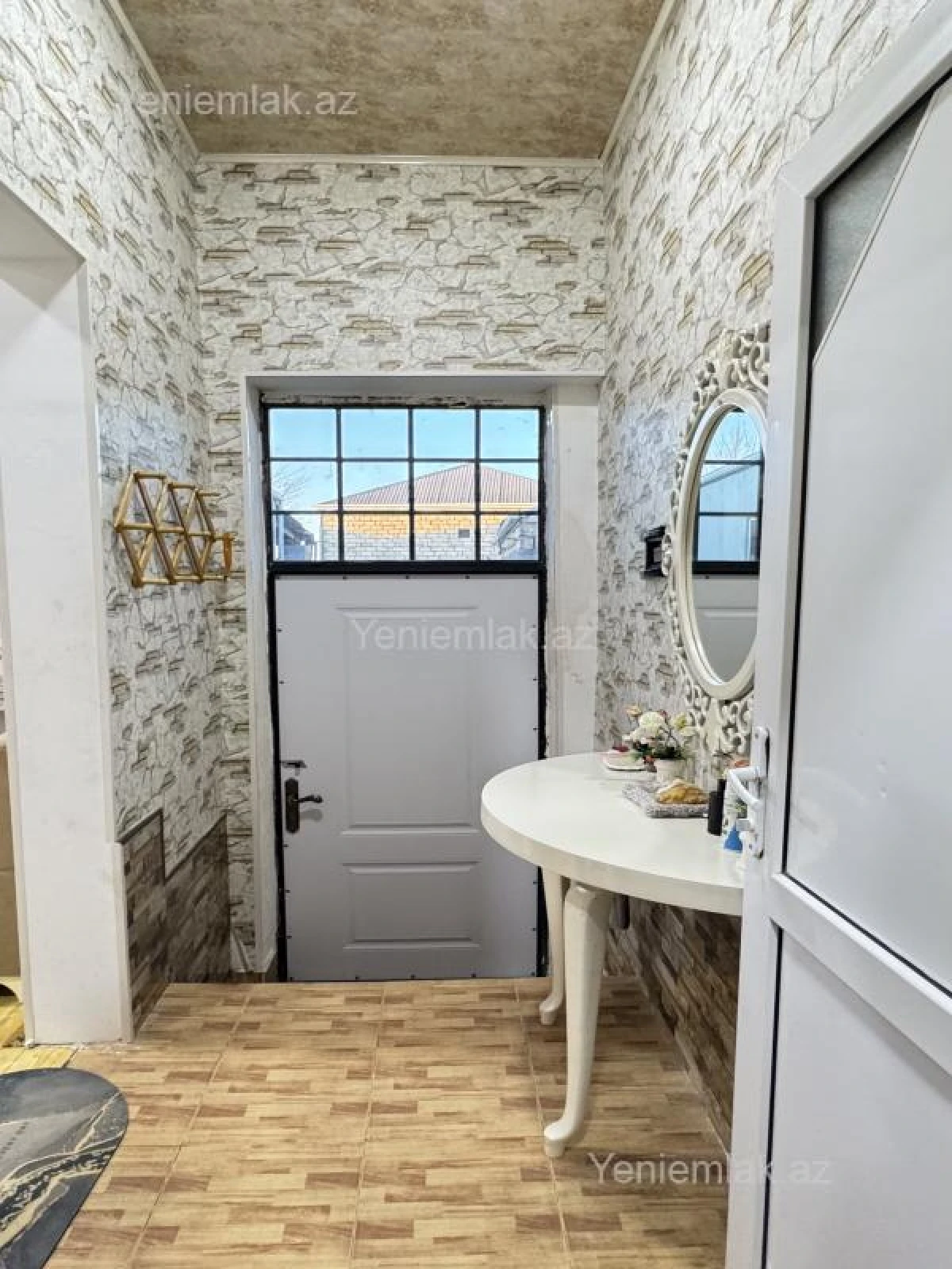 Satılır 4 otaqlı həyət evi 160 m²