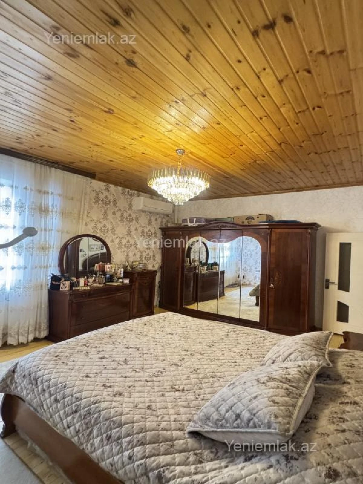 Satılır 4 otaqlı həyət evi 160 m²