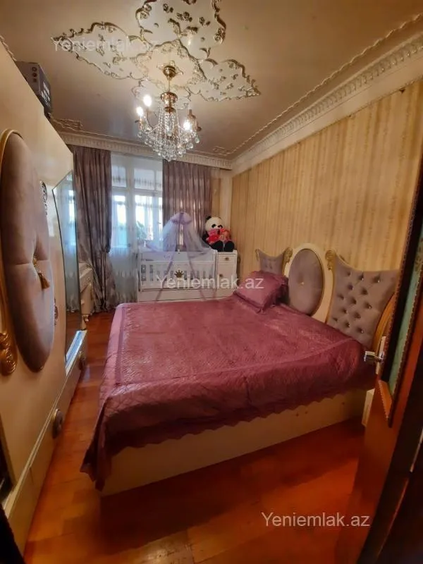 Satılır 2 otaqlı köhnə tikili 55 m²