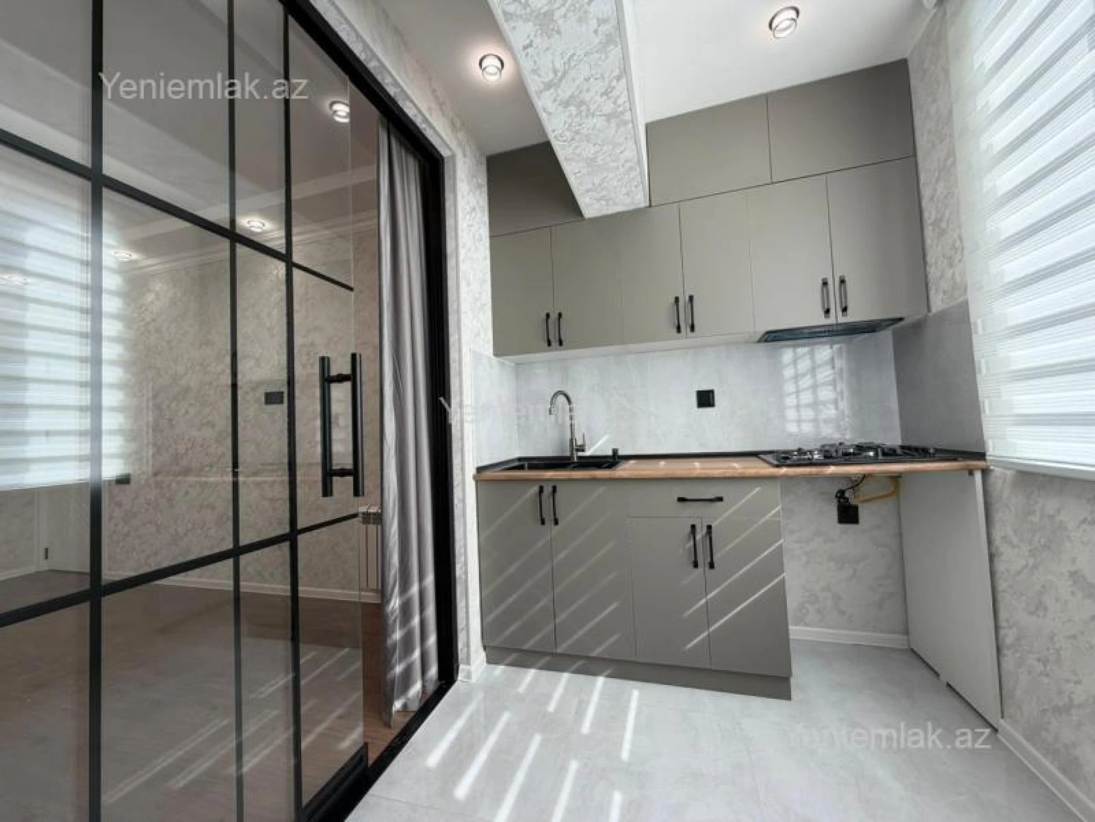 Satılır 3 otaqlı köhnə tikili 67 m²