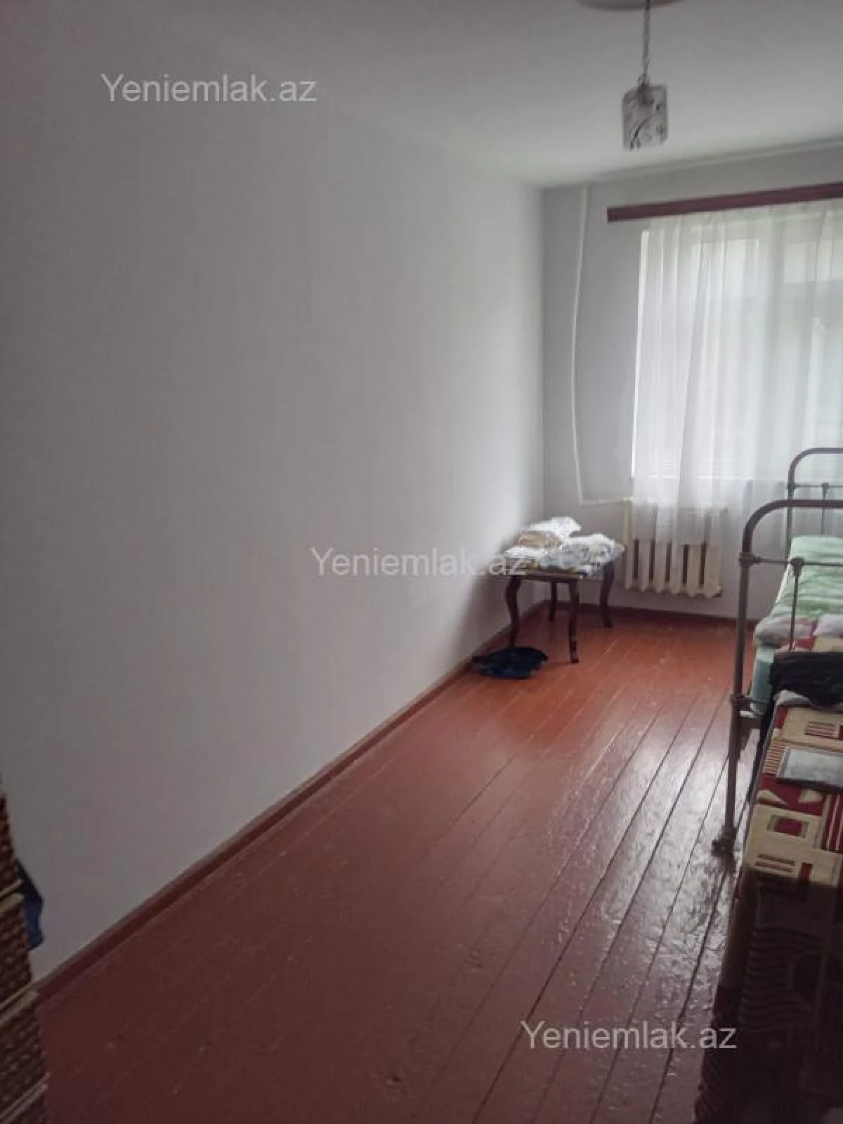 Satılır 3 otaqlı köhnə tikili 70 m²