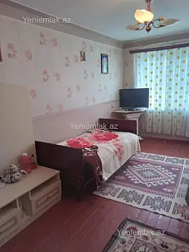Satılır 3 otaqlı köhnə tikili 70 m²