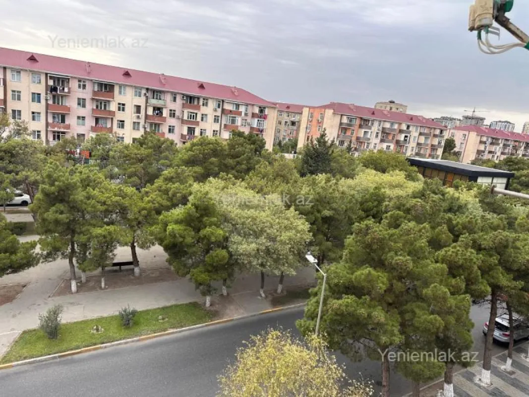 Satılır 2 otaqlı köhnə tikili 50 m²