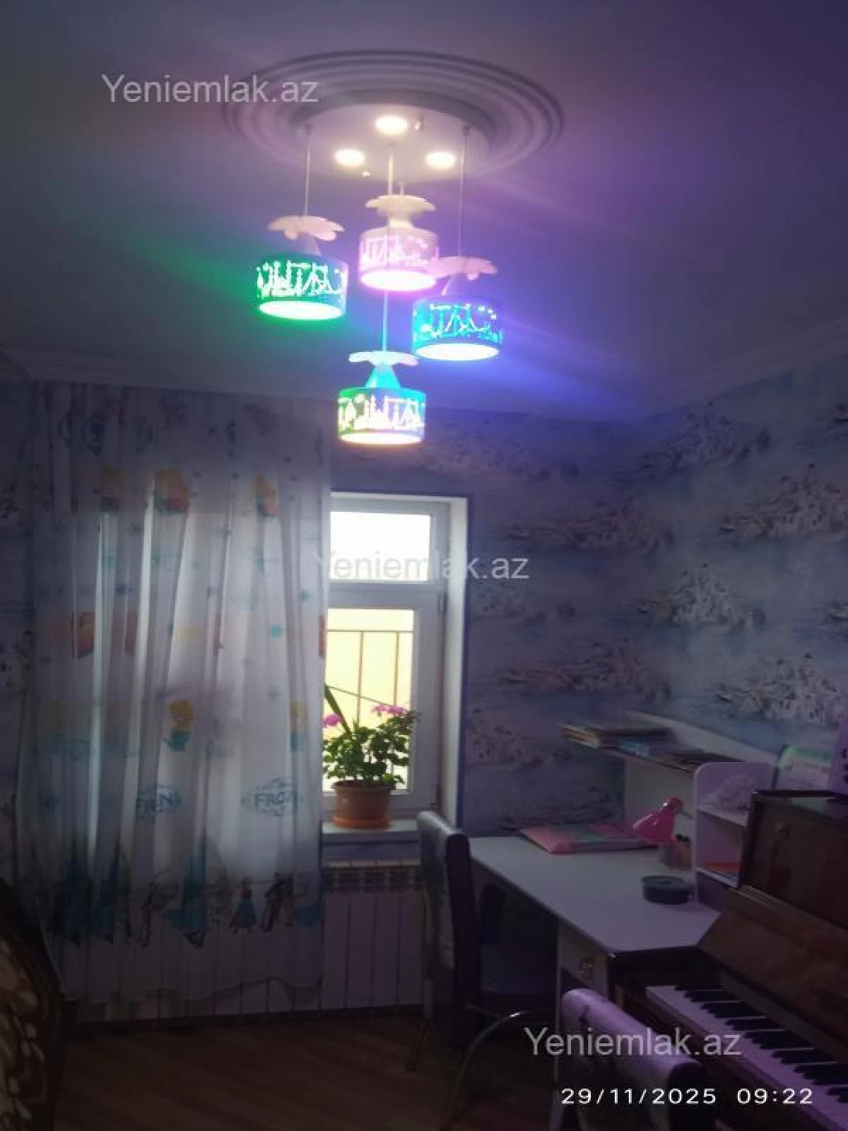 Satılır 4 otaqlı köhnə tikili 88.8 m²