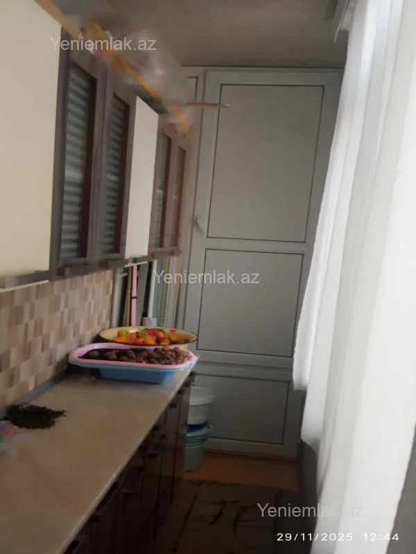 Satılır 4 otaqlı köhnə tikili 88.8 m²