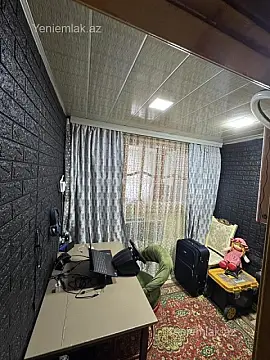 Satılır 4 otaqlı köhnə tikili 78 m²