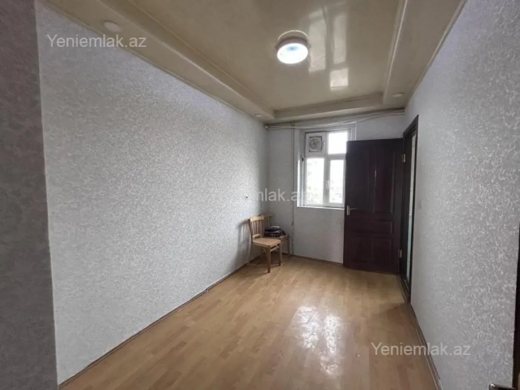 Satılır 3 otaqlı köhnə tikili 78 m²